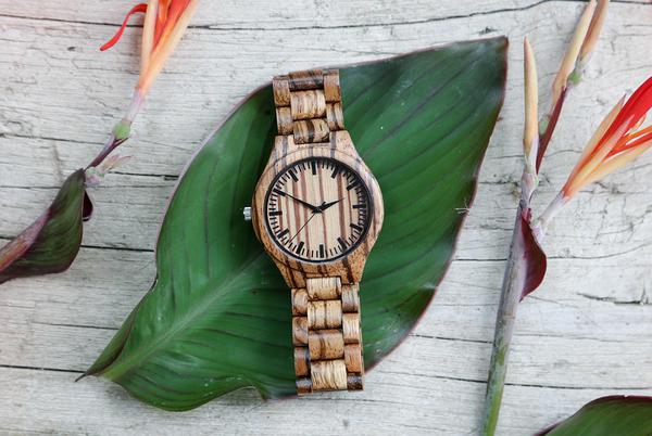 zegarki z drewna na prezent